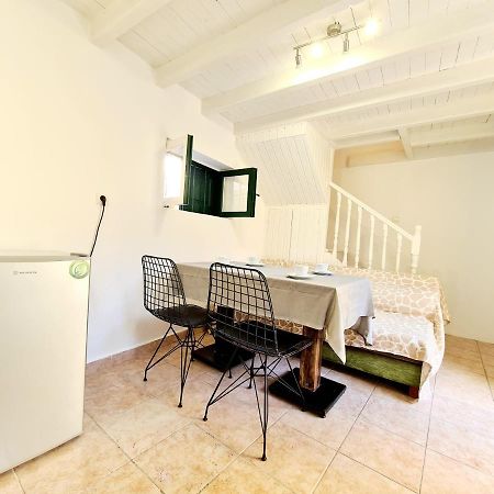 Piccolo Modern Suites Old Town Rhodes City ภายนอก รูปภาพ