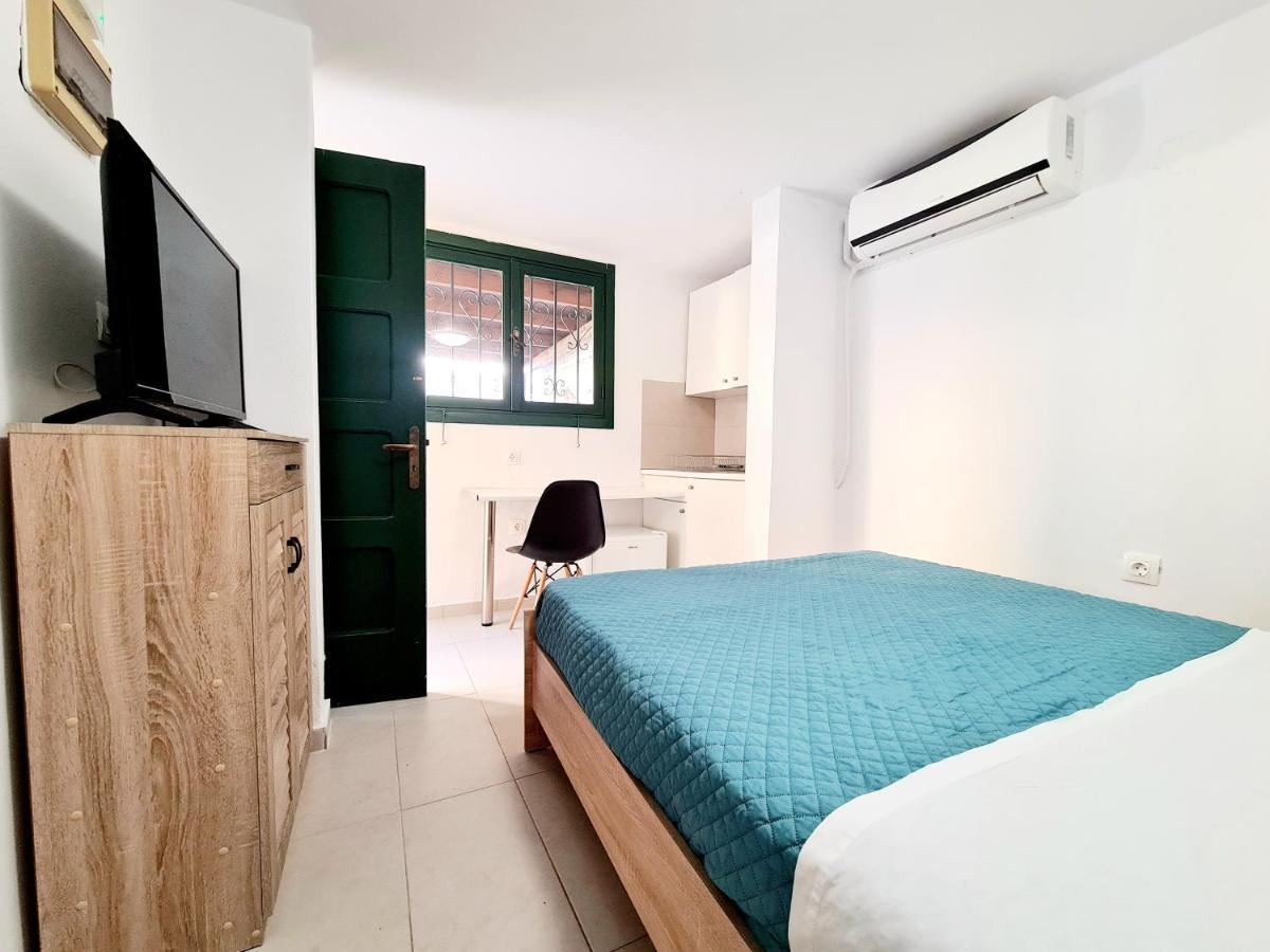 Piccolo Modern Suites Old Town Rhodes City ภายนอก รูปภาพ