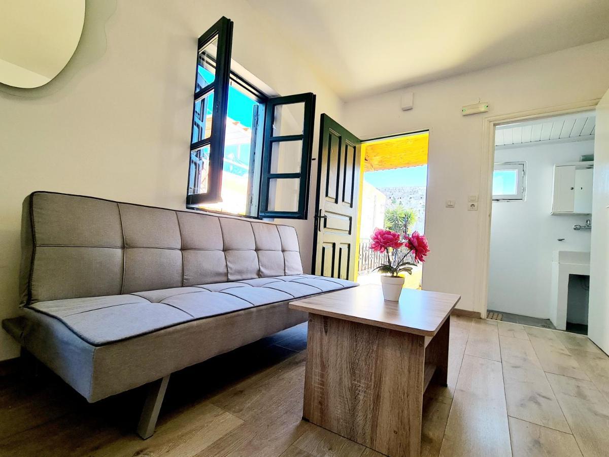 Piccolo Modern Suites Old Town Rhodes City ภายนอก รูปภาพ