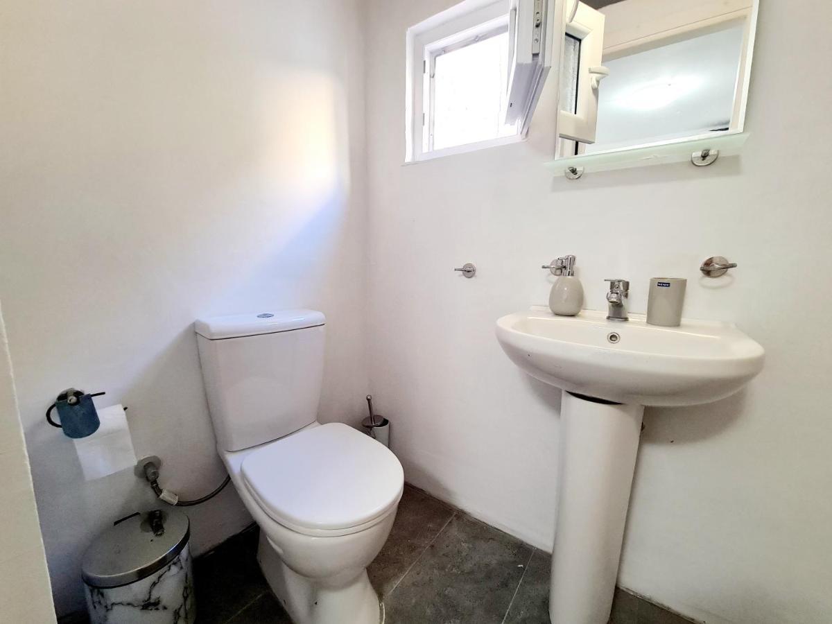 Piccolo Modern Suites Old Town Rhodes City ภายนอก รูปภาพ