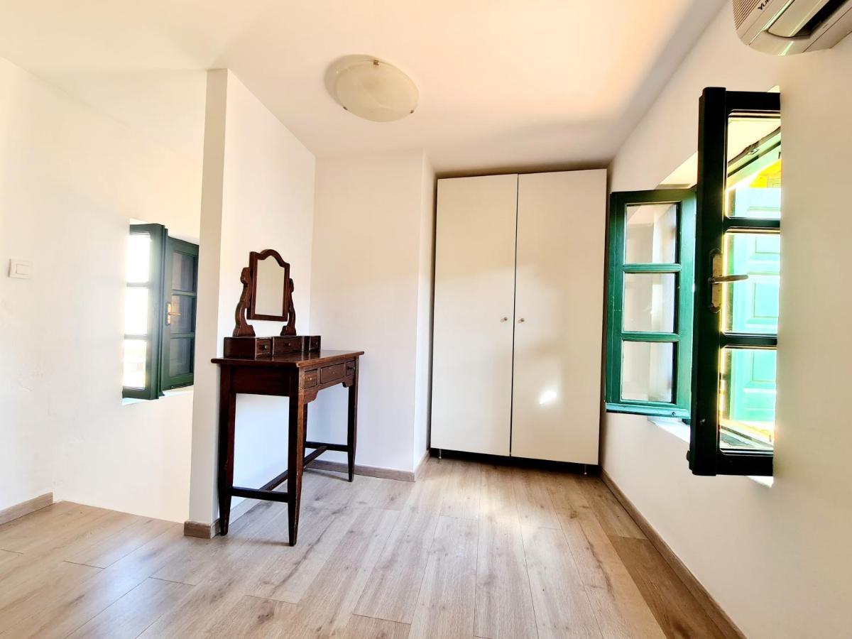 Piccolo Modern Suites Old Town Rhodes City ภายนอก รูปภาพ